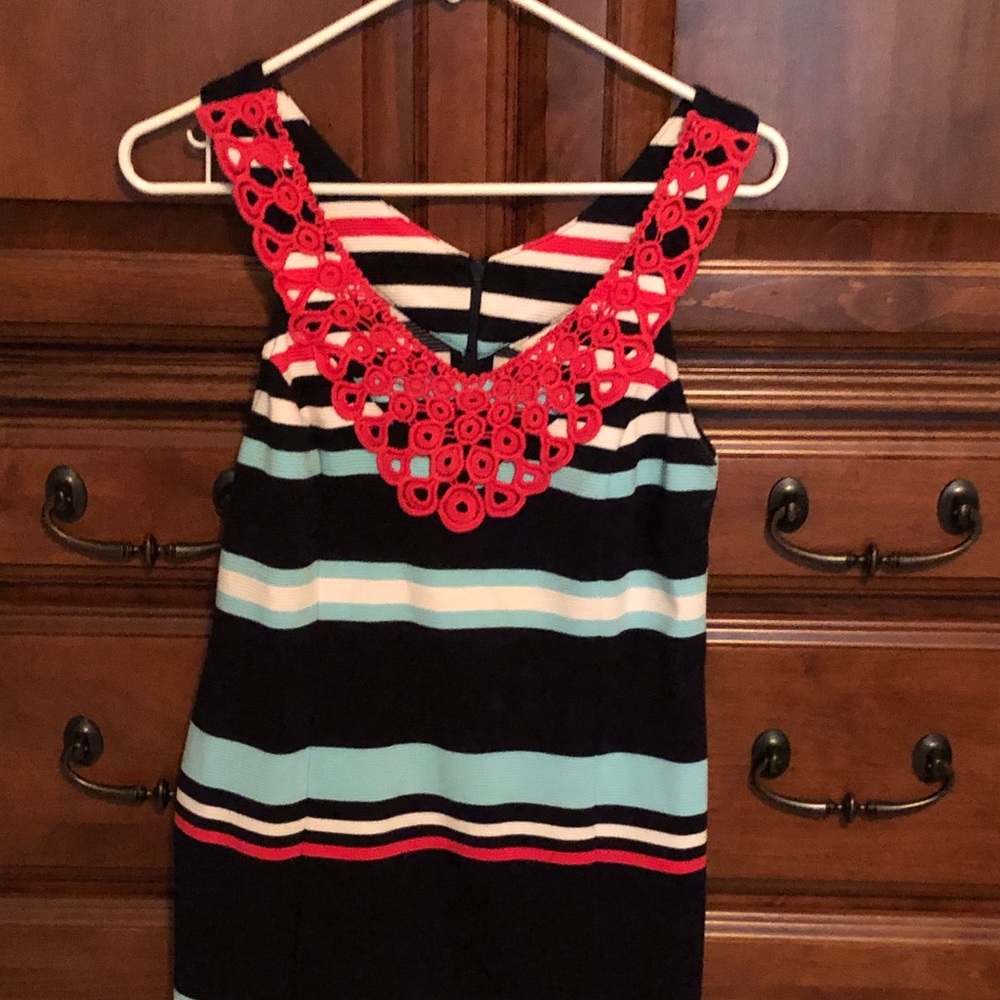 Crown and Ivy stretch dress